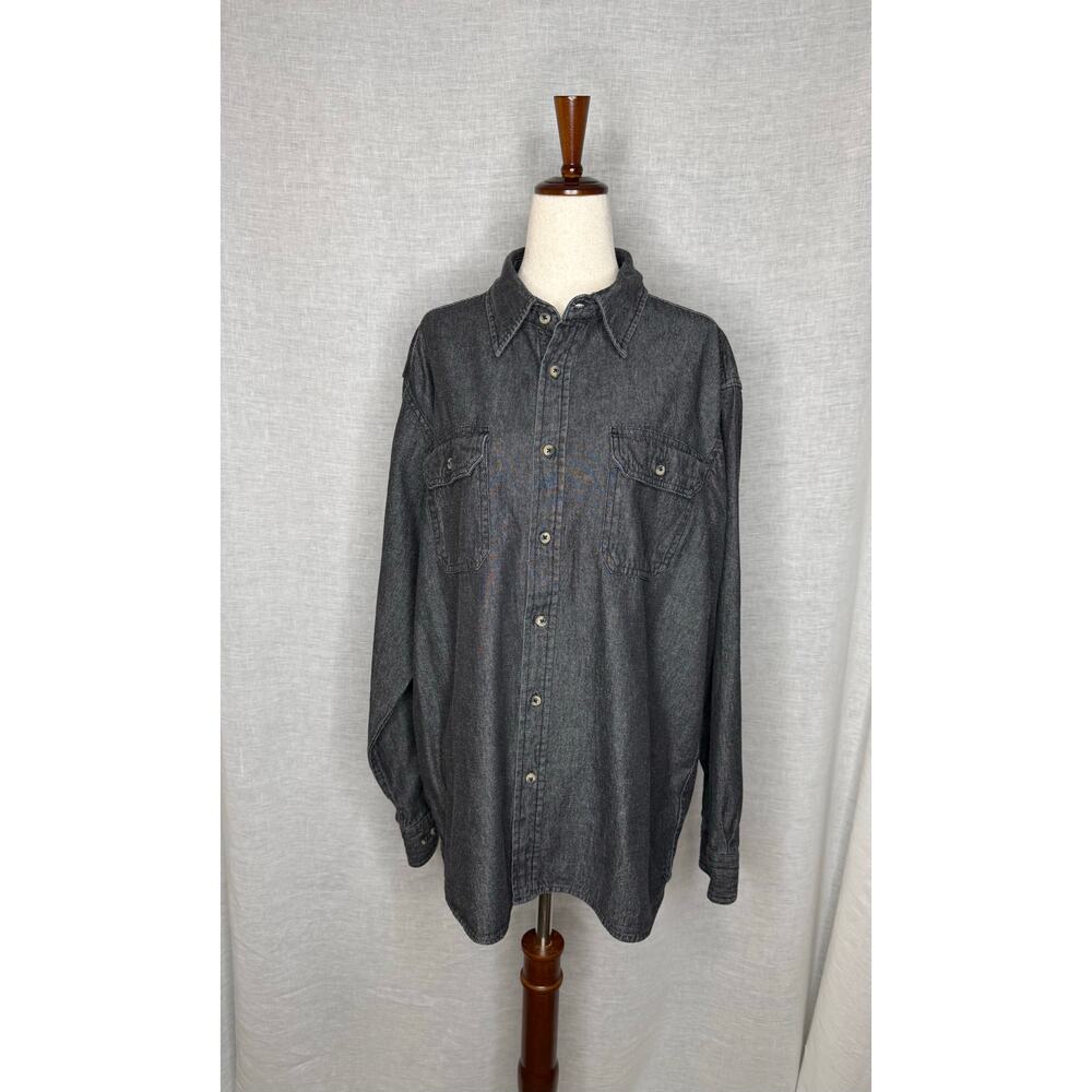 Wrangler men’s black denim button down 
Size L